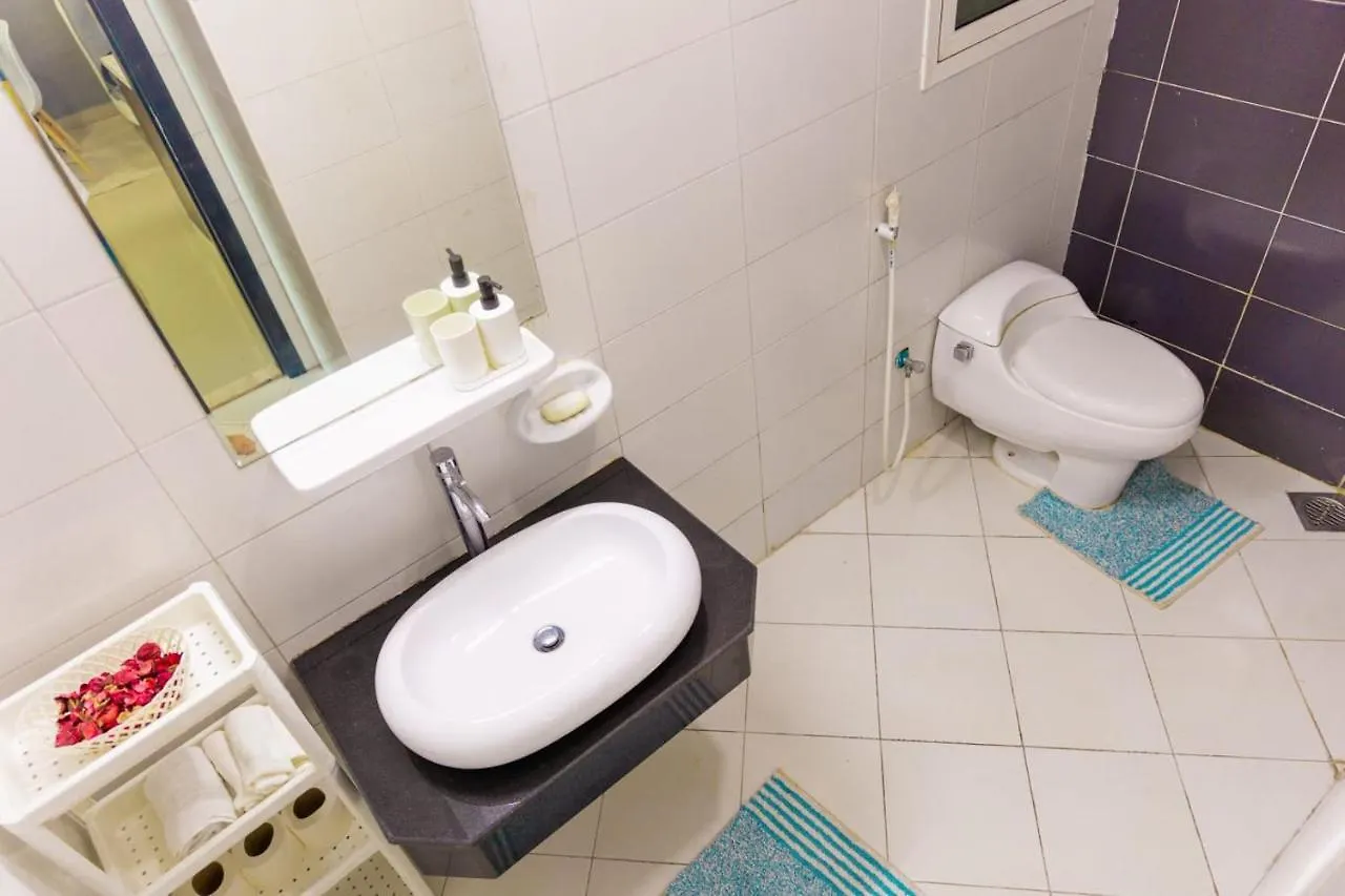 Al Zarooni Building Marina Apartment Dubai